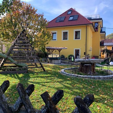 Landgasthof Zur Linde Laaben Eksteriør billede